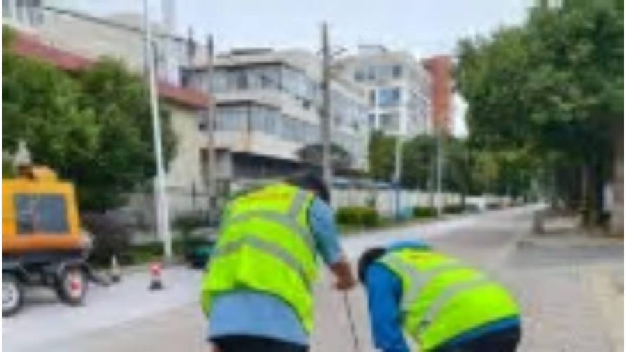Shanghai Responds to Typhoon “CHAMPI” by Clearing Drainage Systems and Stocking Supplies